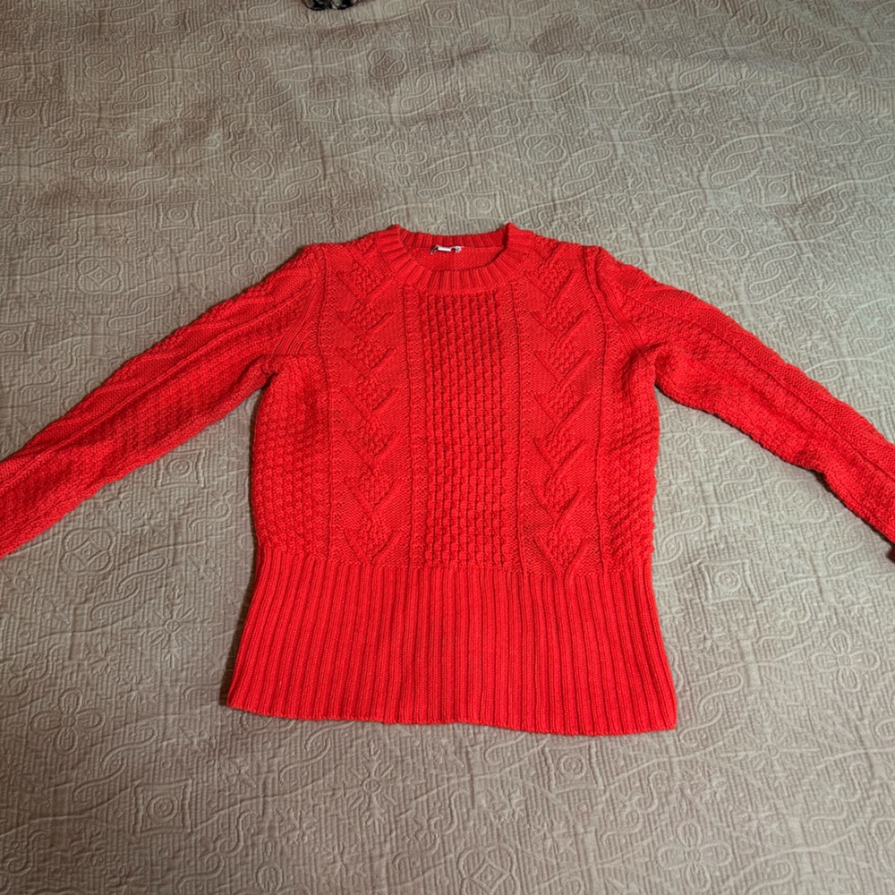 GAP Vibrant Red Women's Crew Neck Cable Knit Sweater Size Medium